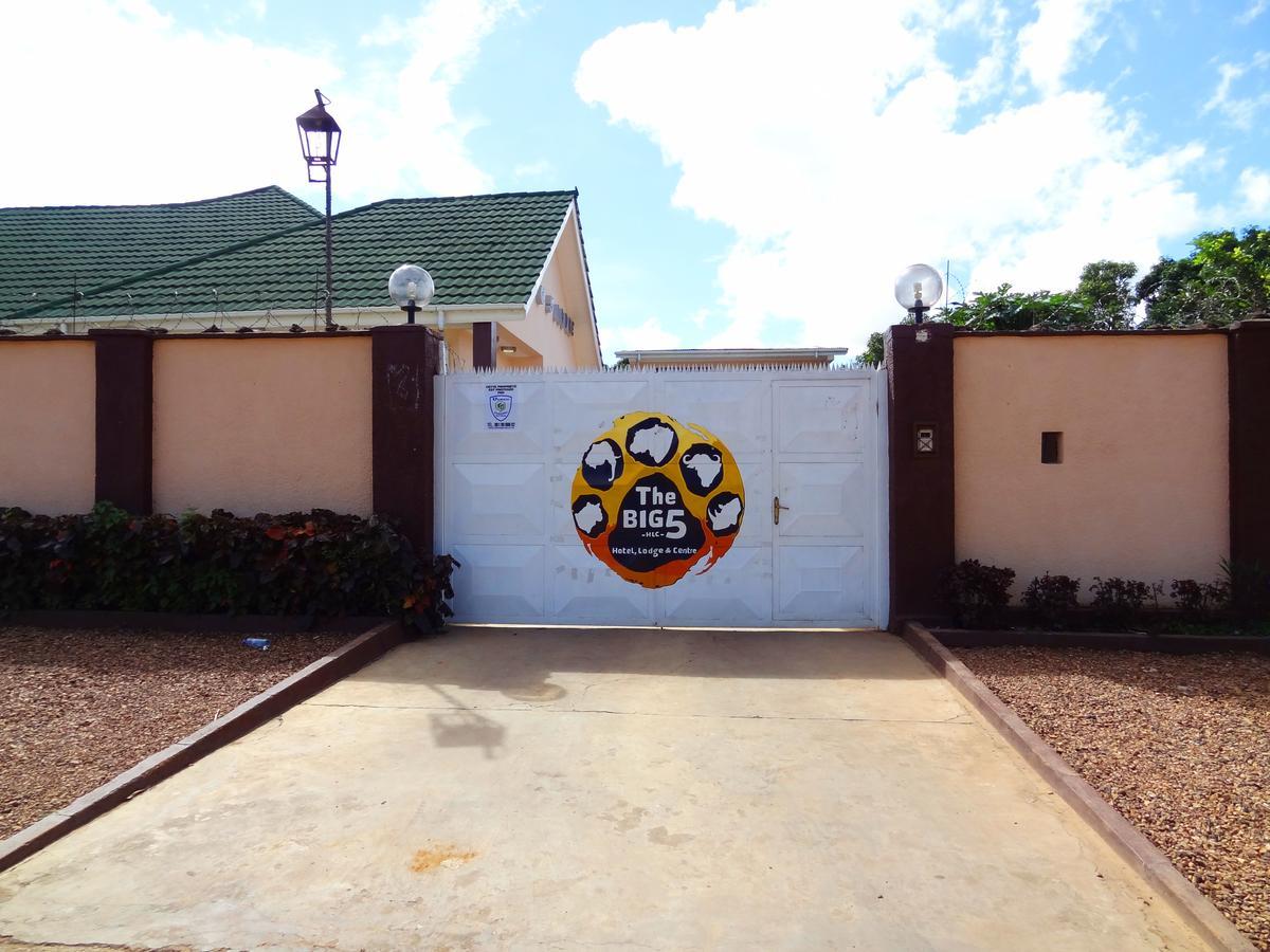 Big 5 Junior Lodge Lubumbashi Zewnętrze zdjęcie